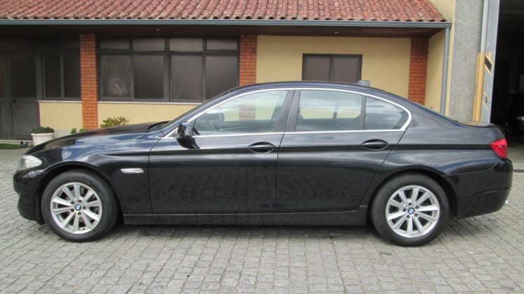 BMW S&eacute;rie 5 - 520 D LUXURY Auto