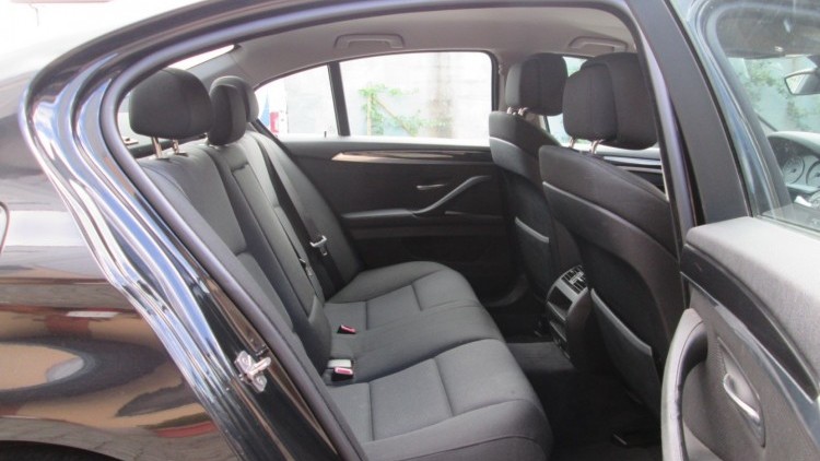 BMW S&eacute;rie 5 - 520 D LUXURY Auto