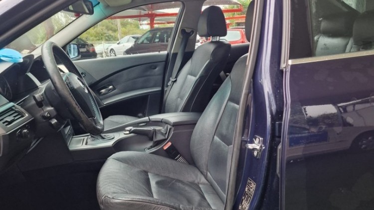 BMW S&eacute;rie 5 - 530 i