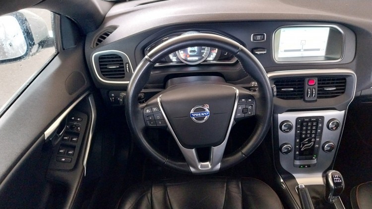 Volvo V40 Cross Country Ocean Eleven