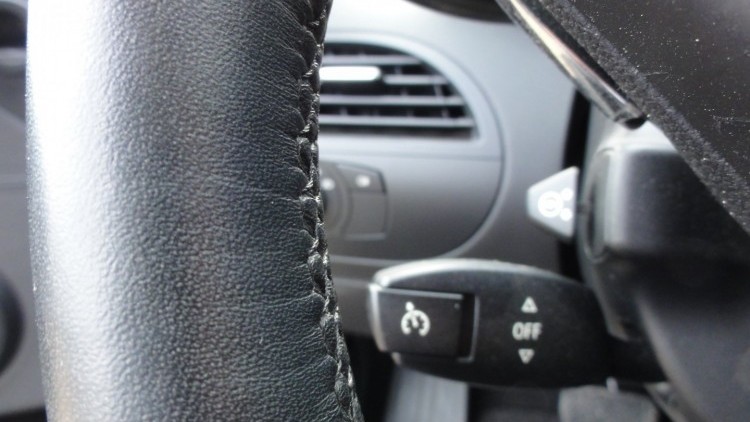 BMW S&eacute;rie 6 - 635 d Autom&aacute;tico