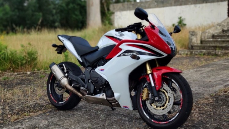 Honda CBR 600 F PC41