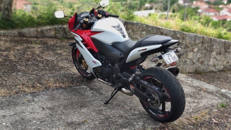 Honda CBR 600 F PC41