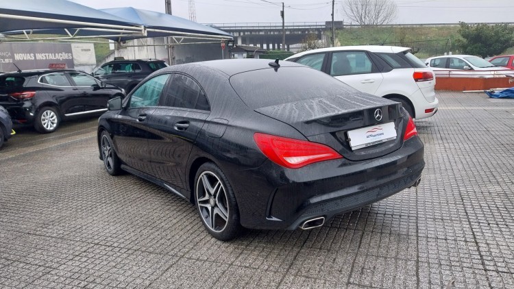 Mercedes-Benz Classe CLA 180 Amg