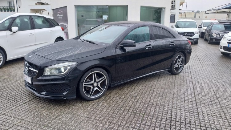 Mercedes-Benz Classe CLA 180 Amg