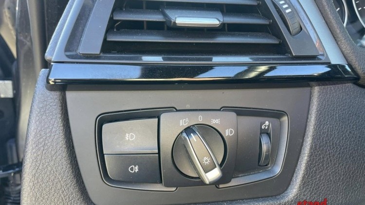 BMW S&eacute;rie 4 - 420 LUXURY