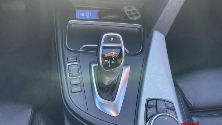 BMW S&eacute;rie 4 - 420 LUXURY