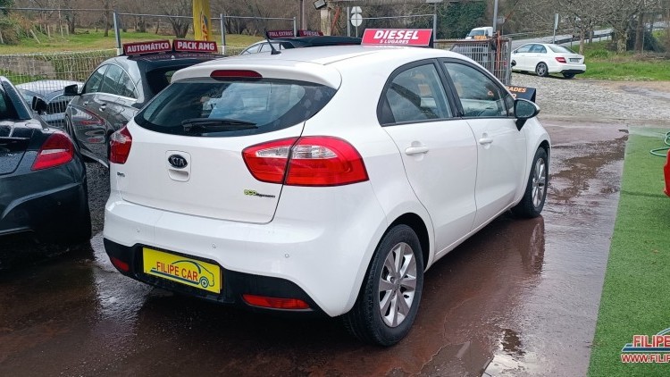 Kia Rio 1.0