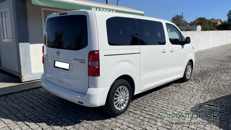 Toyota HiAce Proace