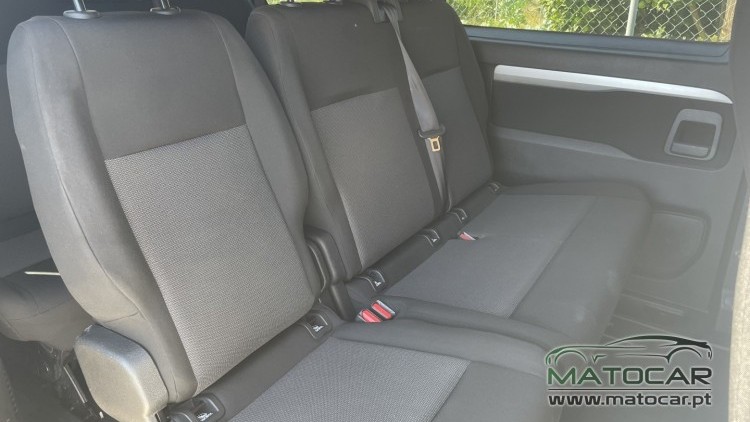 Toyota HiAce Proace