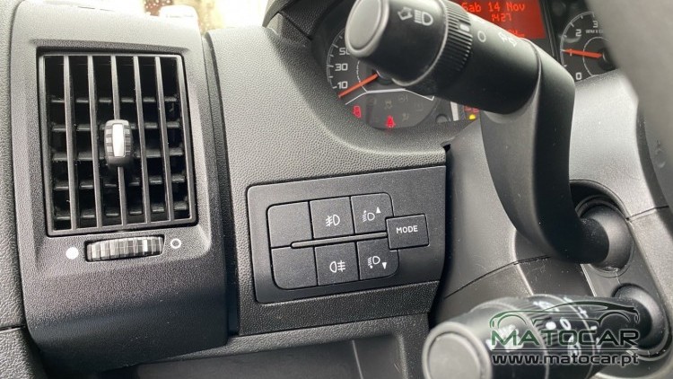 Peugeot Boxer L2H2 2.0 BlueHDi