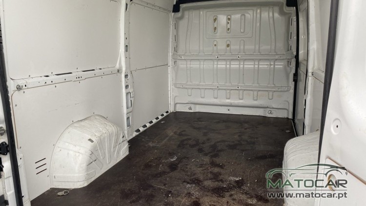 Peugeot Boxer L2H2 2.0 BlueHDi