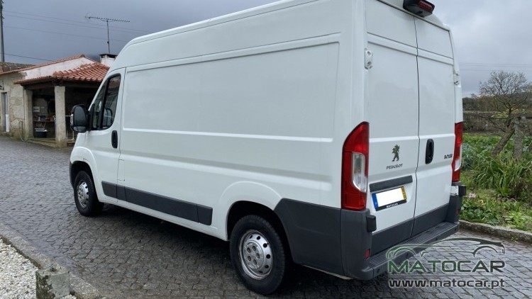 Peugeot Boxer L2H2 2.0 BlueHDi