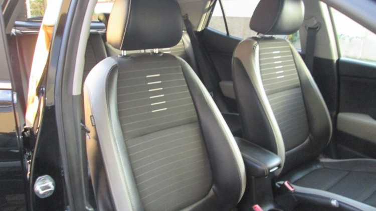 Kia Stonic 1.0 T-GDI TECH 7DCT