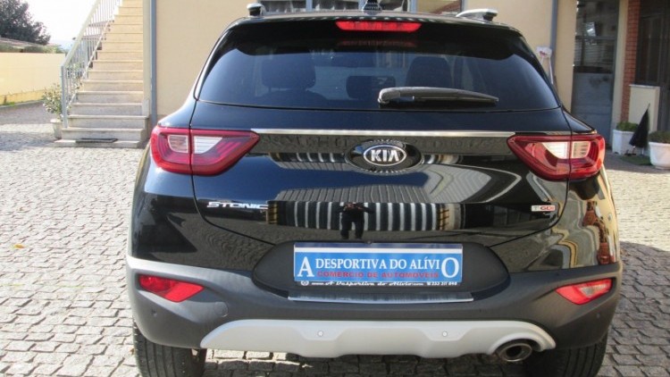 Kia Stonic 1.0 T-GDI TECH 7DCT