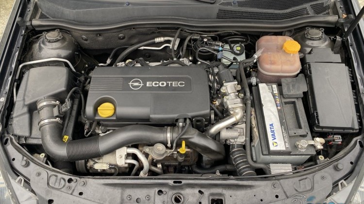 Opel Astra GTC 1.7 CDTi ecoFLEX