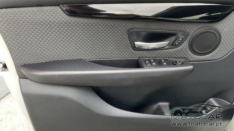 BMW S&eacute;rie 2 - 218 216 Active Tourer d Line Sport