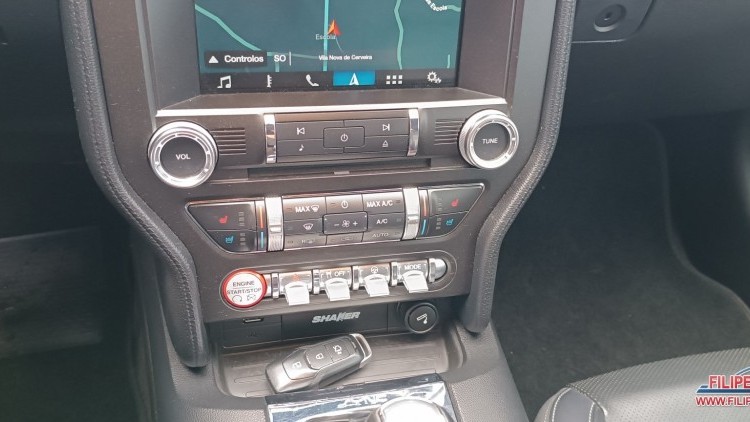 Ford Mustang 2.3 TURBO ECO BOOST