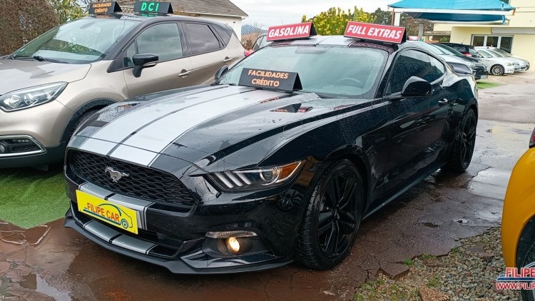 Ford Mustang 2.3 TURBO ECO BOOST