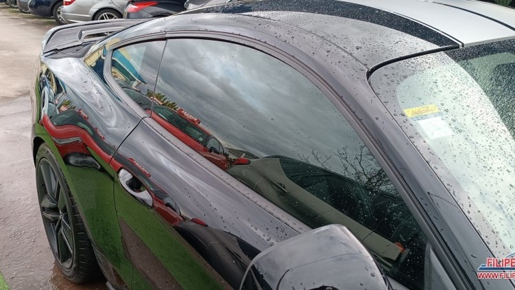 Ford Mustang 2.3 TURBO ECO BOOST