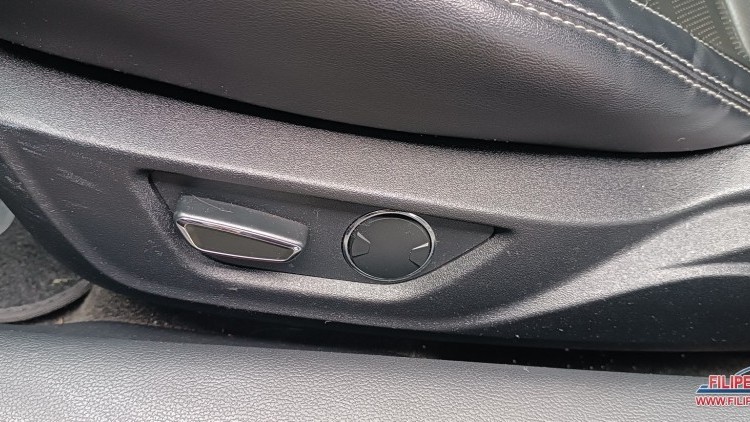 Ford Mustang 2.3 TURBO ECO BOOST