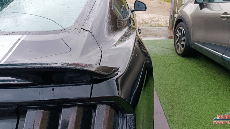 Ford Mustang 2.3 TURBO ECO BOOST