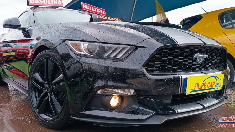 Ford Mustang 2.3 TURBO ECO BOOST