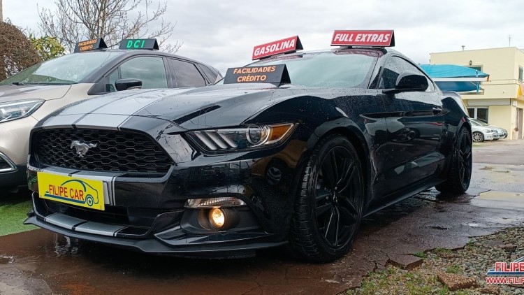 Ford Mustang 2.3 TURBO ECO BOOST