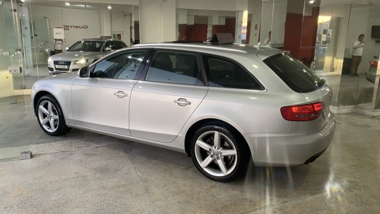 Audi A4 Avant 2.0 TDI "Sport" Multitronic (170 MIL KMs)
