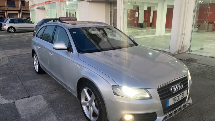 Audi A4 Avant 2.0 TDI "Sport" Multitronic (170 MIL KMs)