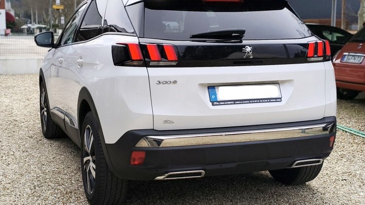 Peugeot 3008 1.5 BlueHDi Allure