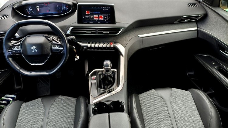 Peugeot 3008 1.5 BlueHDi Allure