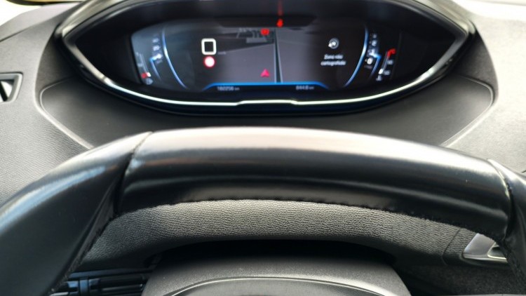 Peugeot 3008 1.5 BlueHDi Allure