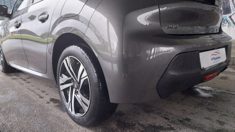 Peugeot 208 Active Pack
