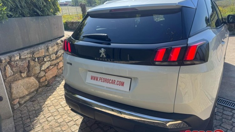 Peugeot 3008 EAT8 ALLURE