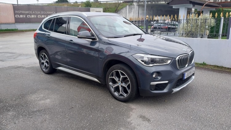 BMW S&eacute;rie X - X1 S DRIVE