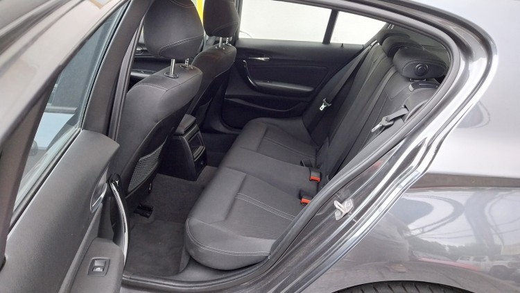 BMW S&eacute;rie 1 - 118 Line Sport