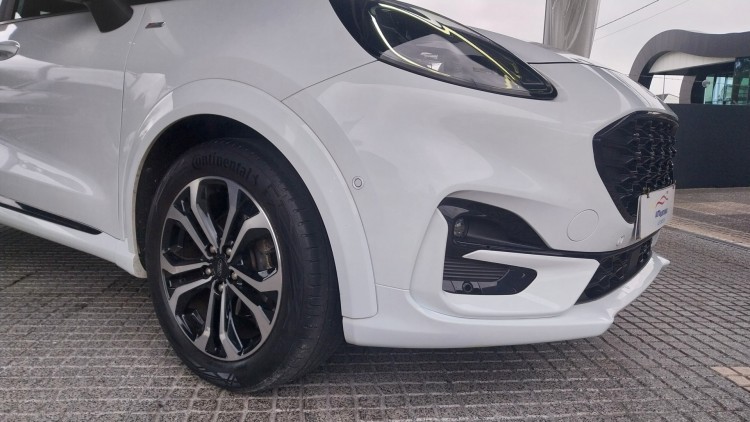 Ford Puma ST LINE