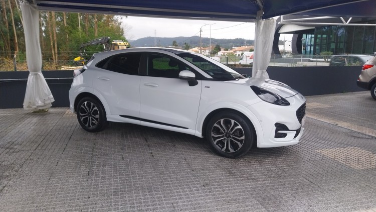 Ford Puma ST LINE