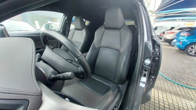 Toyota Ch-R Exclusive Pack Luxury