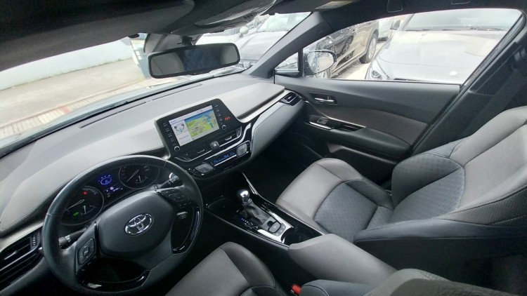 Toyota Ch-R Exclusive Pack Luxury