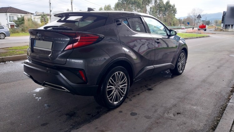 Toyota Ch-R Exclusive Pack Luxury
