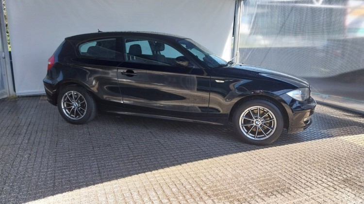 BMW S&eacute;rie 1 - 118 Line Sport
