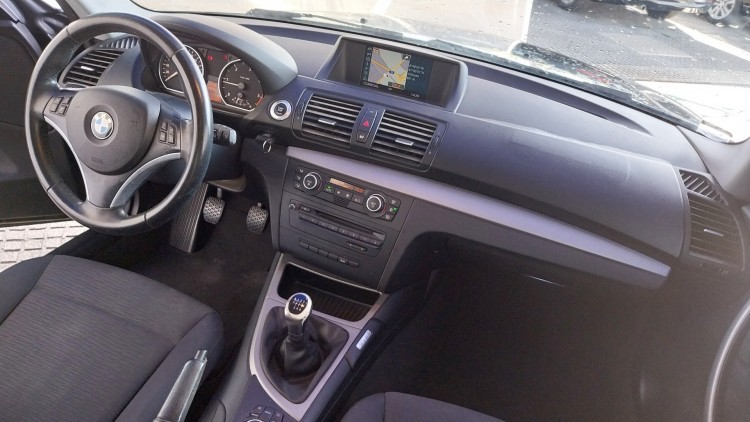 BMW S&eacute;rie 1 - 118 Line Sport