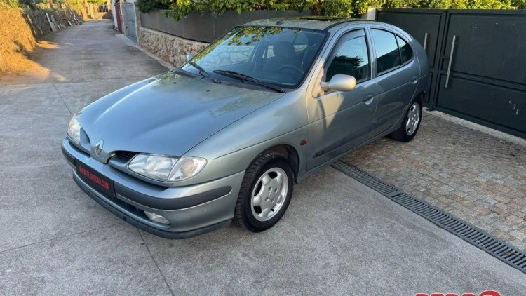 Renault M&eacute;gane AUTENTIQUE
