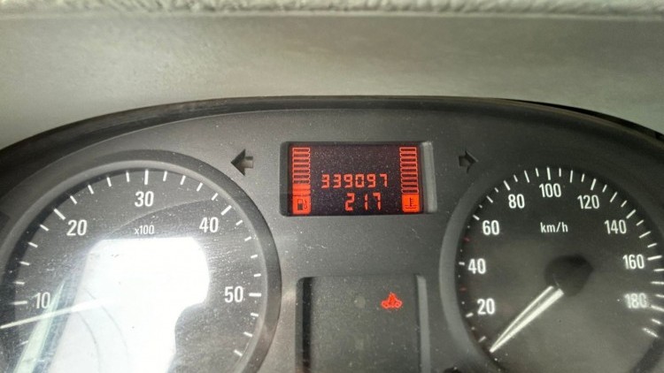 Opel Movano 2.5 CDTi