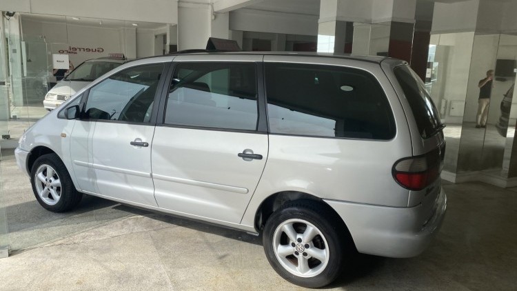 Volkswagen Sharan 1.9 TDI (1 Dono)