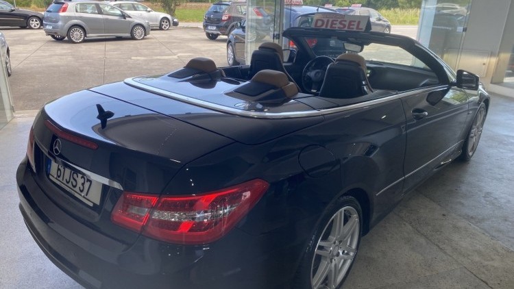 Mercedes-Benz Classe E 220 CDI "AMG Line" Cabrio