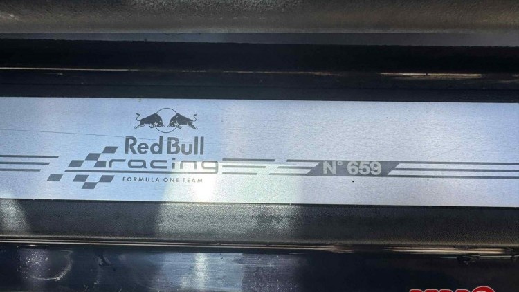 Renault M&eacute;gane RS Red Bull Racing RB8 N 659