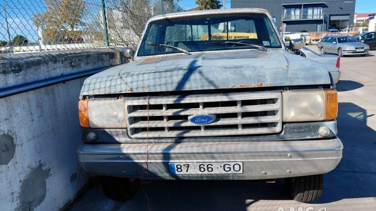 Ford F-150 PICKUP 7.3 3L